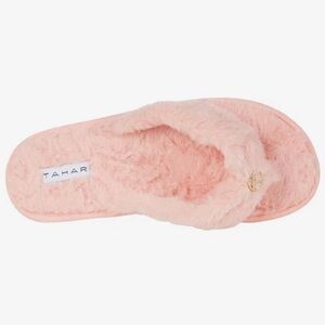 NEW Tahari Soft Pink Furry Fuzzy Slippers 8 or 9